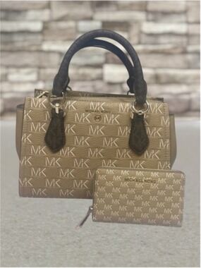 Michael Kors Marilyn Small Satchel & Matching Wallet MK Logo Camel Brown 
Tan
